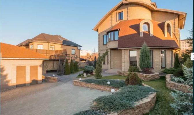 Продаж 3-поверхового будинку на Флорінці-1 | Toprealtor