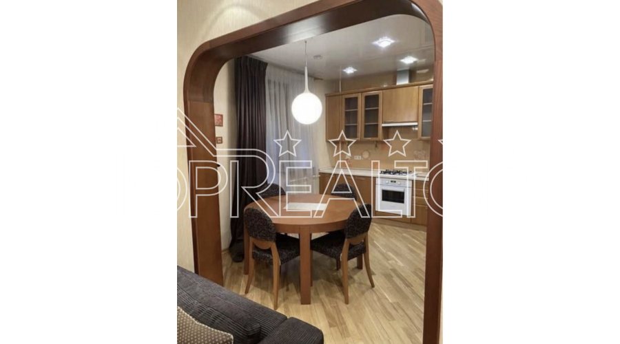 Продам 3 комнатную квартиру площ. Конституции | Toprealtor