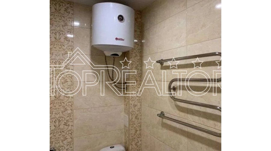 Продаётся 2 комнатная благоустроенная квартира на Науки 39 | Toprealtor