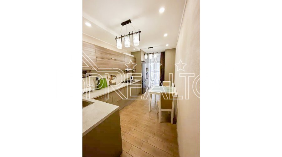 Продам 2 комнатную квартиру в ЖК Изумрудный город | Toprealtor