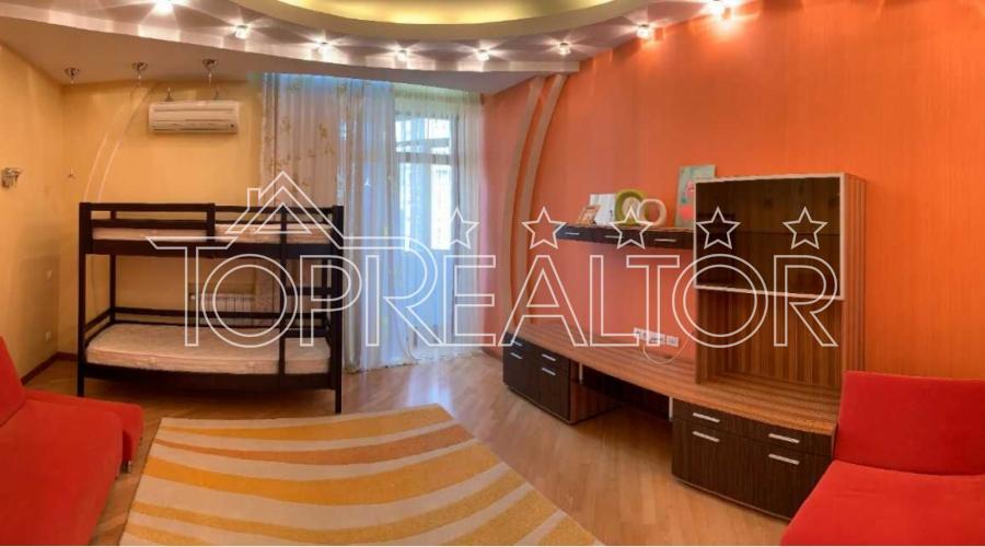 Продажа 4-комн. квартиры с 2-мя паркингами в ЖК Азарин | Toprealtor