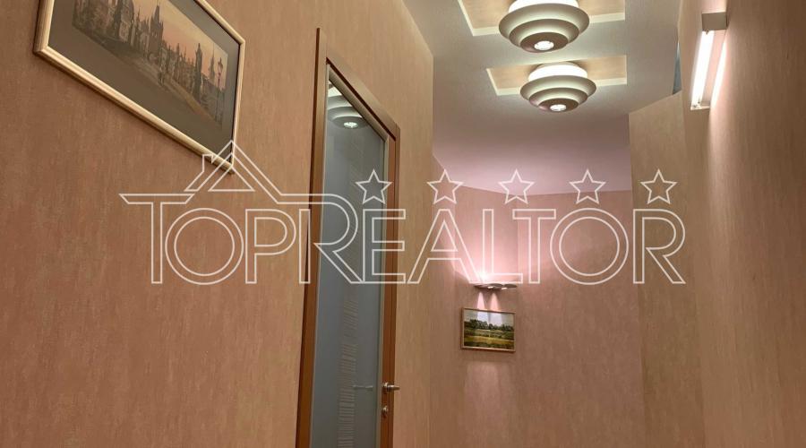 Продажа 4-комн. квартиры с 2-мя паркингами в ЖК Азарин | Toprealtor