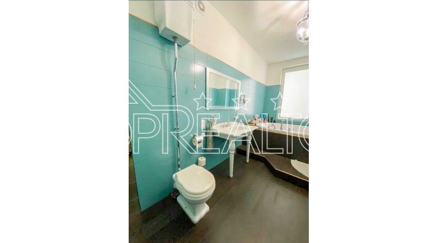 Продажа шикарной 4-комн. квартиры в ЖК Олимп | Toprealtor