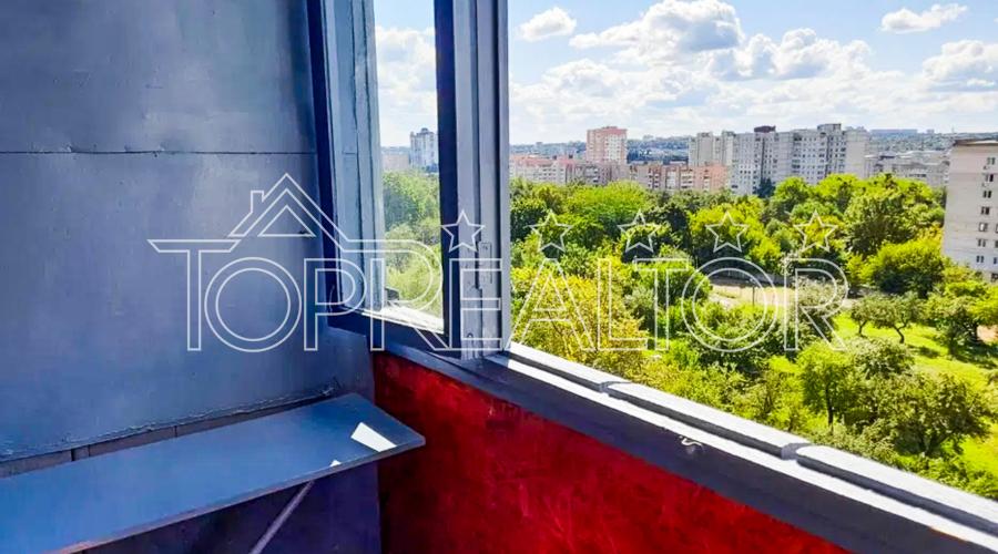 У продажі 3-кімнатна квартира по вул. Новгородська 4а! | Toprealtor