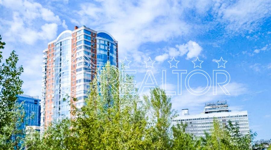 У продажу дворівнева 3-кімнатна квартира в ЖК Мир! | Toprealtor