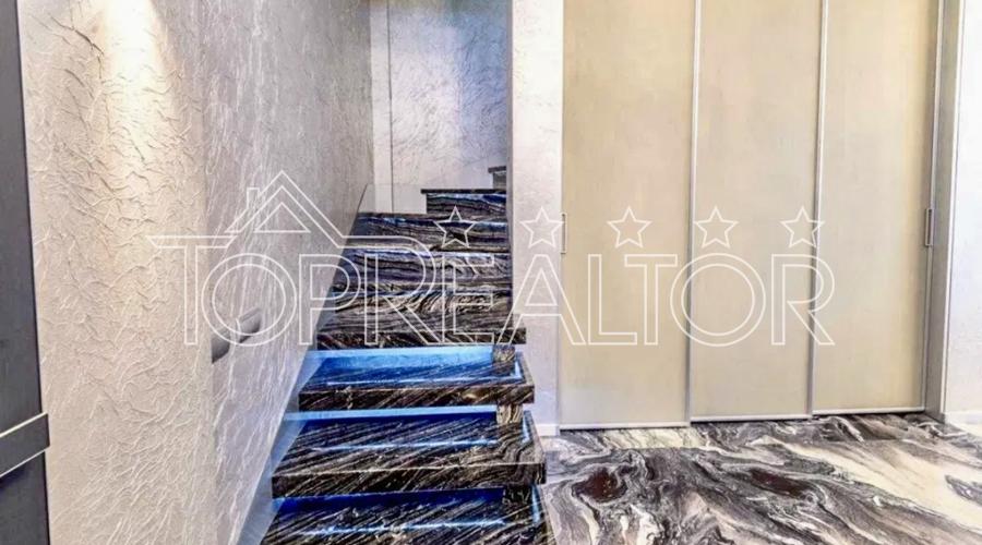 У продажу дворівнева 3-кімнатна квартира в ЖК Мир! | Toprealtor
