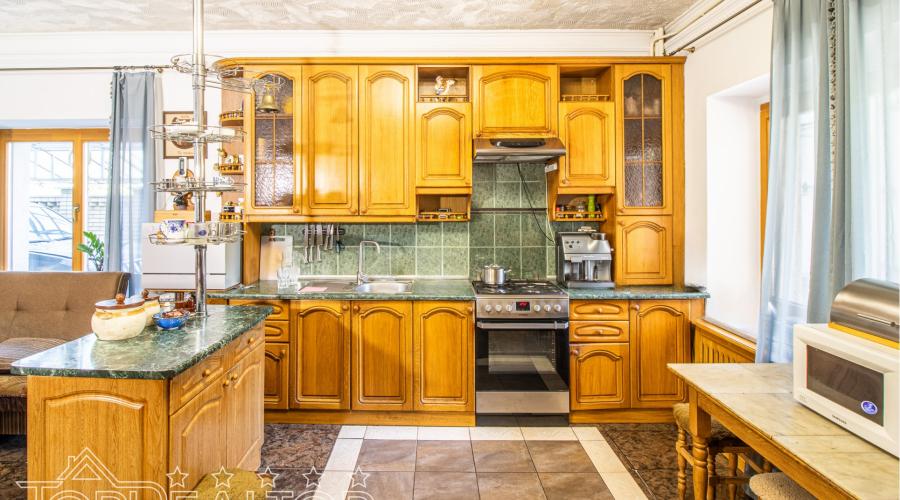 У продажу двоповерховий дім на Олексіївці! | Toprealtor