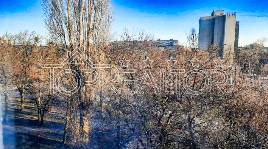 У продажі 3-кімнатна квартира по просп. Байрона! | Toprealtor