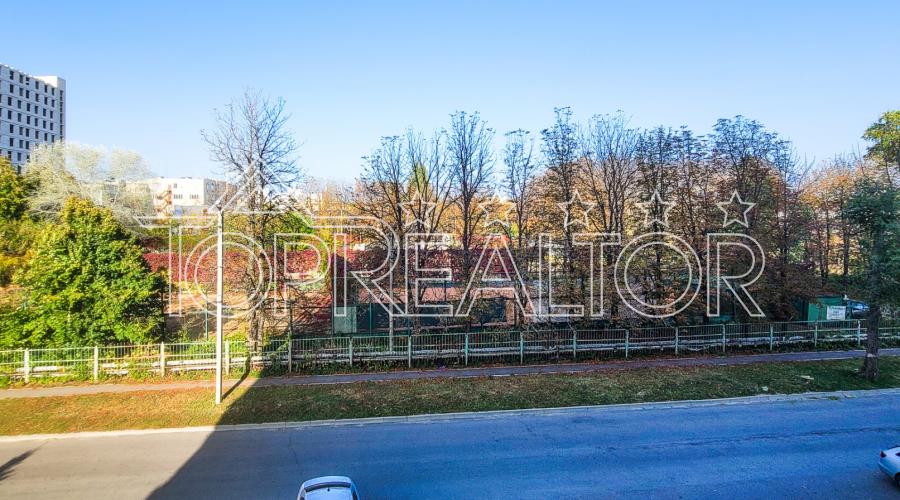 У продажі 4-кімнатна квартира в ЖК Фаворит! | Toprealtor