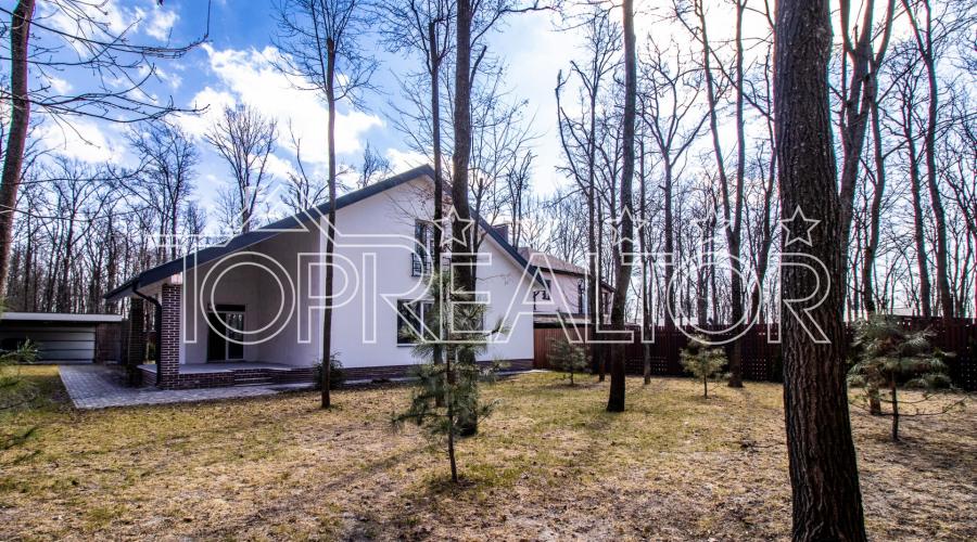 У продажі 2-поверховий будинок в селищі Лісне!  БЕЗ КОМІСІЇ! | Toprealtor