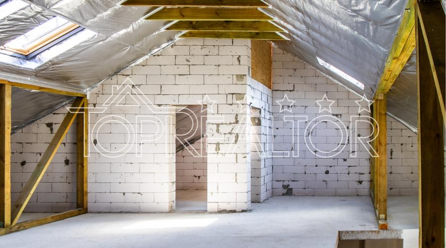 У продажі 2-поверховий будинок в селищі Лісне!  БЕЗ КОМІСІЇ! | Toprealtor