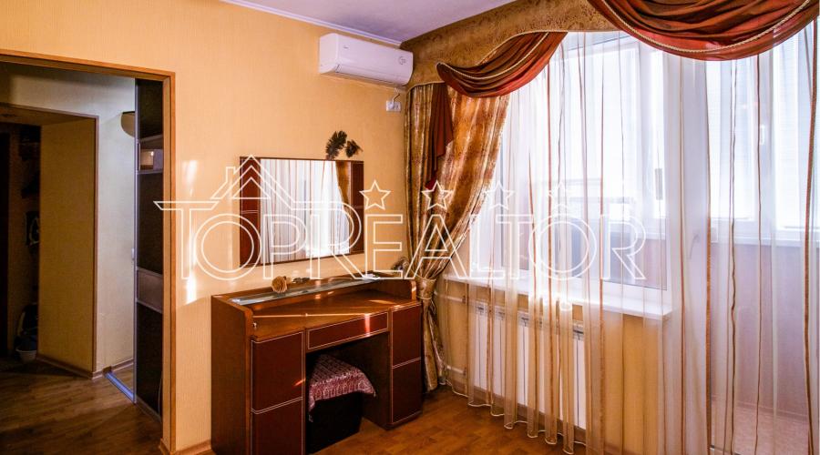 МЕТРО ОЛЕКСІЇВКА! Продам 4к квартиру на Л Свободи 40! З євроремонтом | Toprealtor