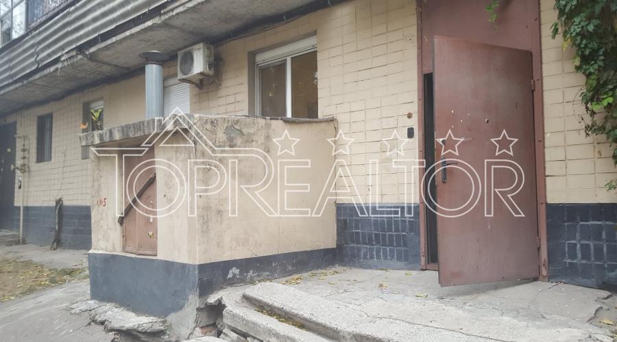 Продаётся готовое нежилое помещение на Гимназической набережной 18. | Toprealtor