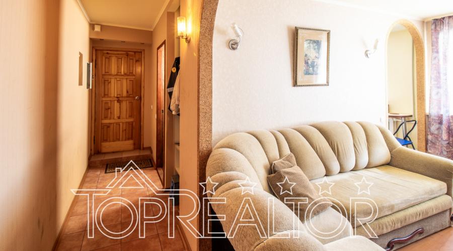 Продам 3 комн. квартиру за Солдатом Метро23 Августа | Toprealtor
