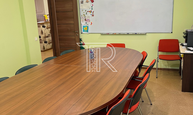 Продам 3-кімнатну квартиру з офісним ремонтом на вул. Данилевського 6 (3 комнатную квартиру с офисным ремонтом) | Toprealtor