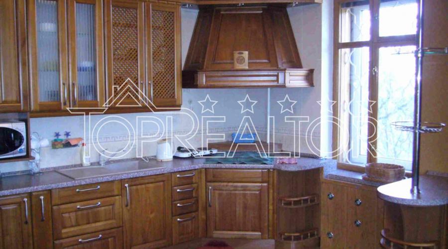Продаж 2 будинків на ділянці в селищі Елітне | Toprealtor