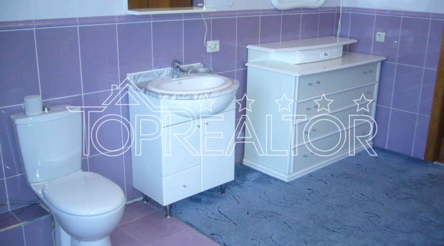 Продаж 2 будинків на ділянці в селищі Елітне | Toprealtor