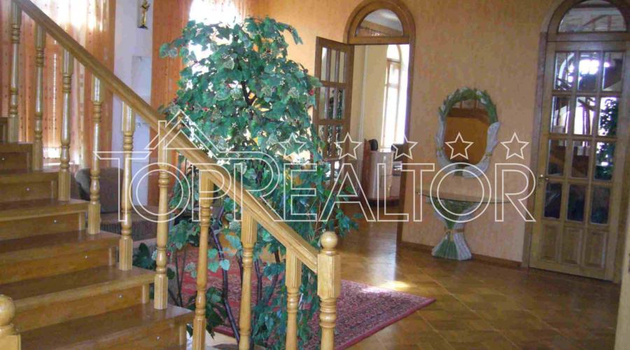 Продаж 2 будинків на ділянці в селищі Елітне | Toprealtor