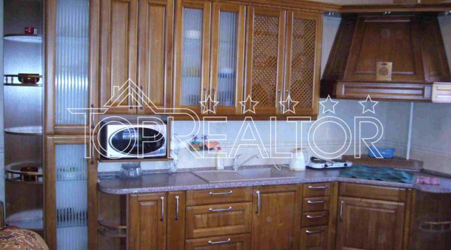 Продаж 2 будинків на ділянці в селищі Елітне | Toprealtor