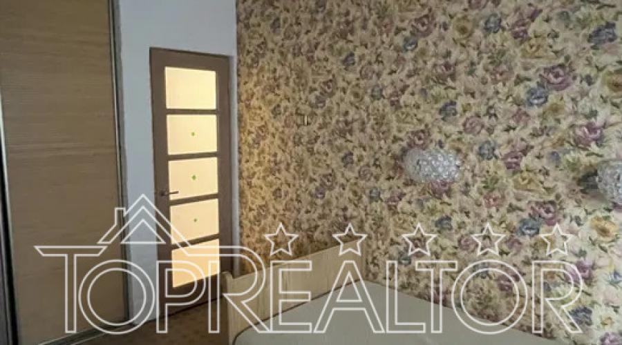 Продаж 2-к квартири на вул. Ахсарова, 13 | Toprealtor