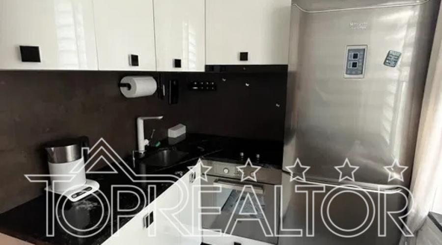 Продаж 2-к квартири на вул. Ахсарова, 13 | Toprealtor