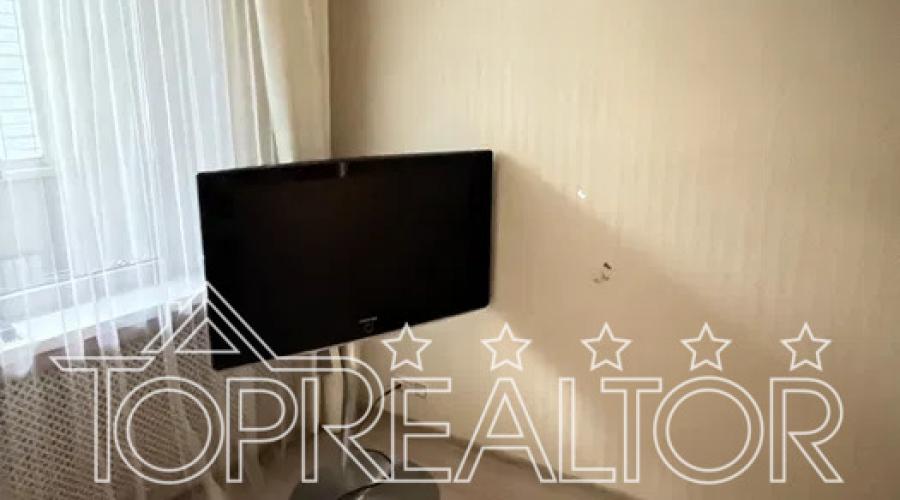 Продаж 2-к квартири на вул. Ахсарова, 13 | Toprealtor