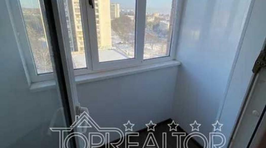 Продаж 3 кімнатної квартири. Метро 23 серпня. Солдат | Toprealtor
