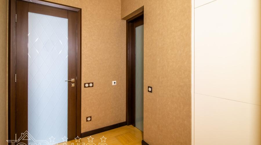 Продам або здам в оренду 3-кімнатну студійну квартиру в садибі Чернишова. | Toprealtor