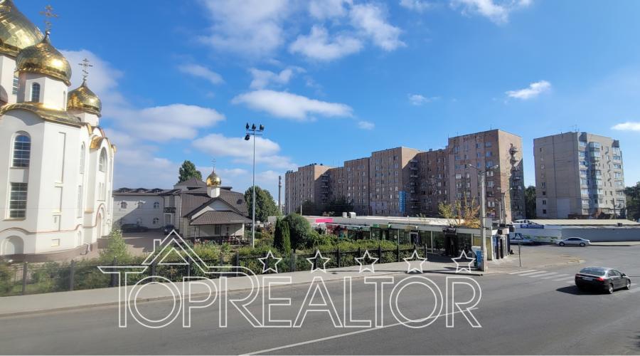 Продам помещение под магазин на Залютино р-н ул. Инициативная | Toprealtor