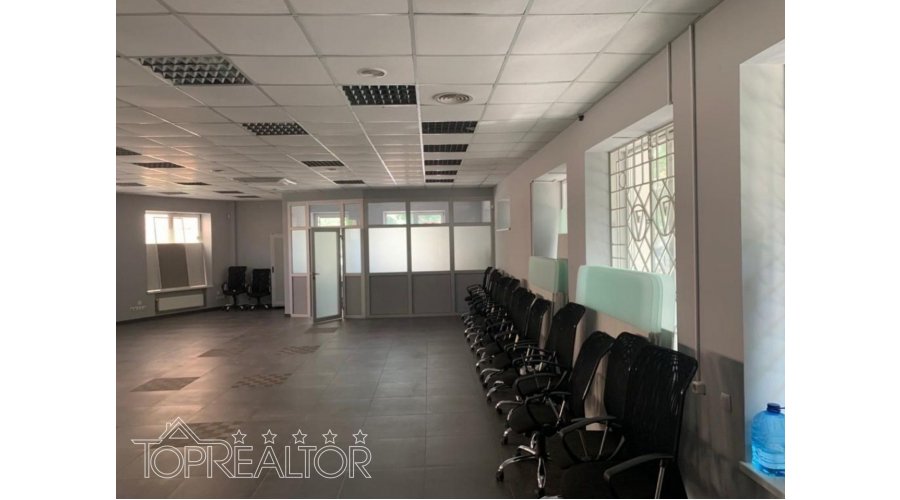 Продам приміщення в офісному центрі на вул. Космічна 23-А | Toprealtor