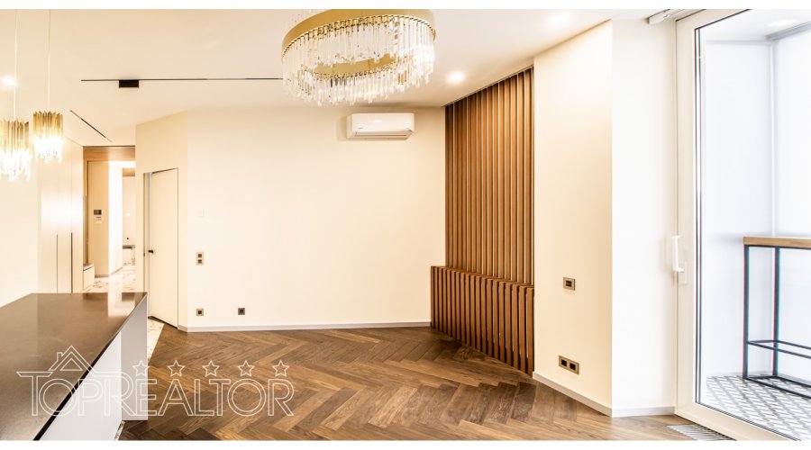 Продам 4-кімн. квартиру з дизайнерським ремонтом у ЖК Резиденція | Toprealtor