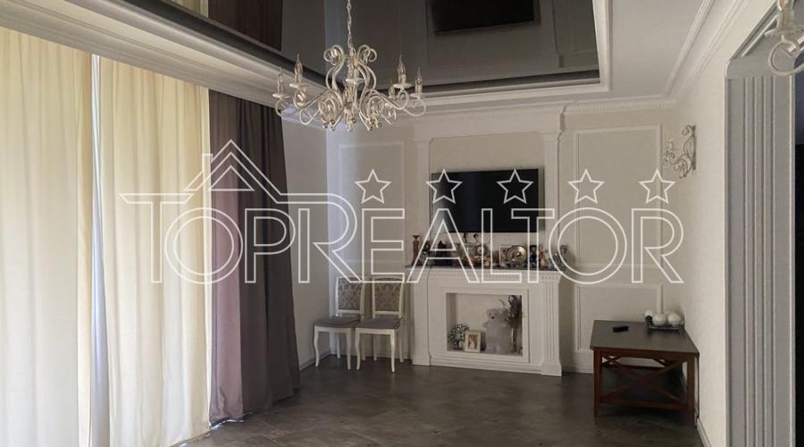Продається затишний двоповерховий котедж у сел. Мала Данилівка | Toprealtor