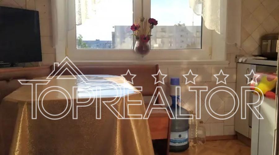 Продаж 3-к квартири в районі Олексіївка, проспект Перемоги, 61 | Toprealtor