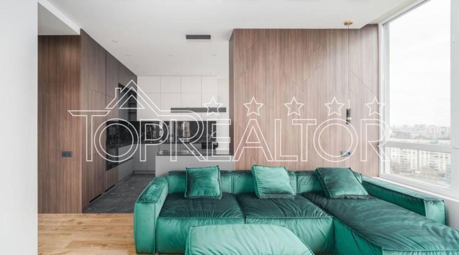 Продам! Квартира 3-кімнатна з ремонтом. ЖК Кристалл | Toprealtor