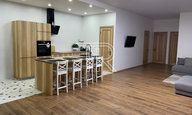 Продам 4-кімн. квартиру в ЖК Карат на вул. Потебні, 6 | Toprealtor