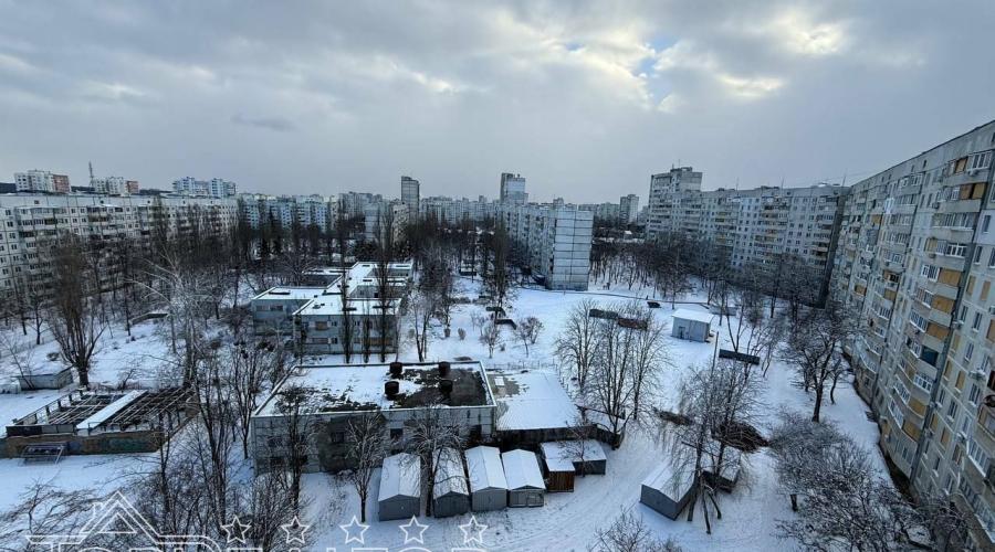 Продаж 1-к квартири на проспекті Перемоги, 64 | Toprealtor