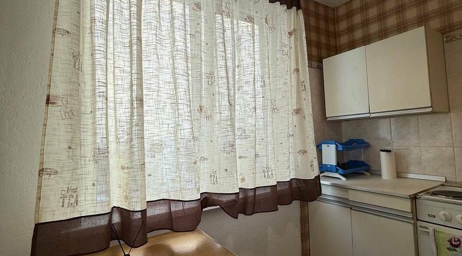 Продаж 1-к квартири на проспекті Перемоги, 64 | Toprealtor