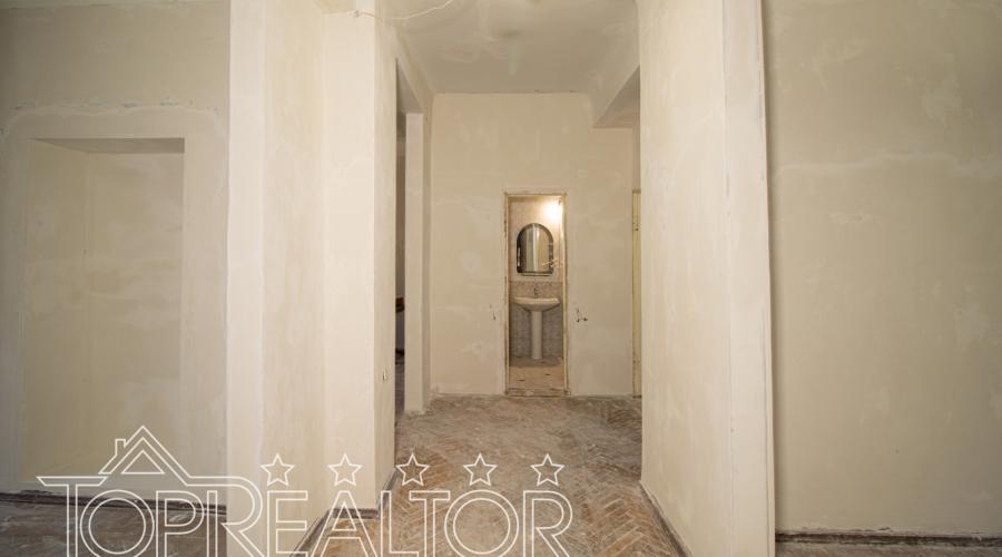 Продаж 4-к квартири в центрі вул. Гіршмана, 14 | Toprealtor