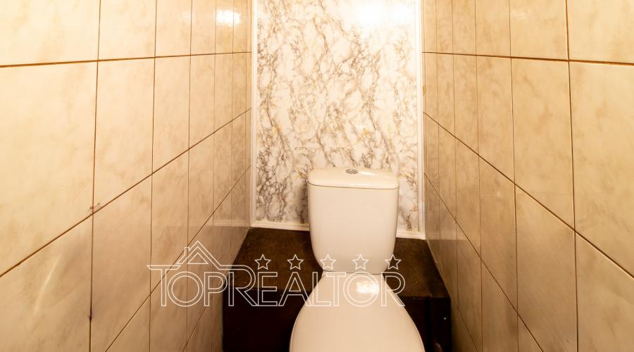 Продам 2-поверховий  будинок в селищі Південне | Toprealtor