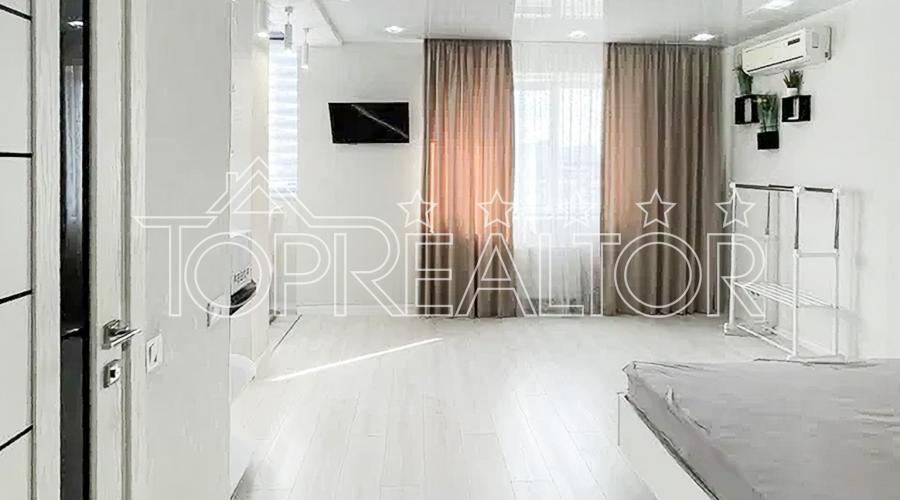 Продам 1 комнатную квартиру ЖК | Toprealtor