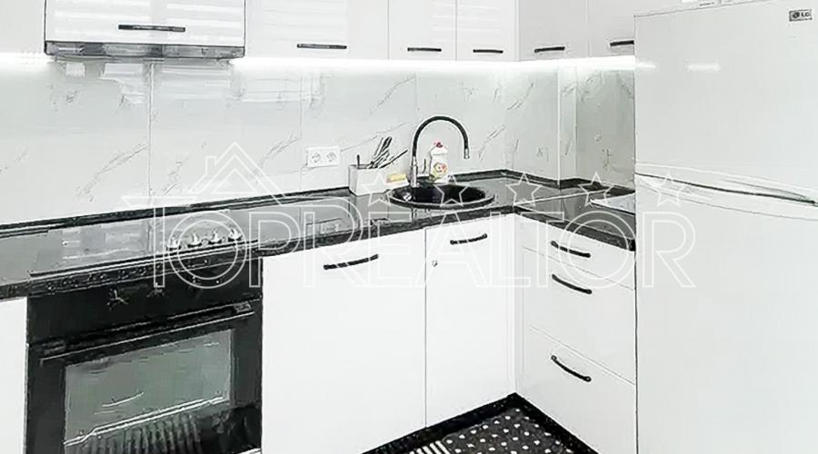 Продам 1 комнатную квартиру ЖК | Toprealtor