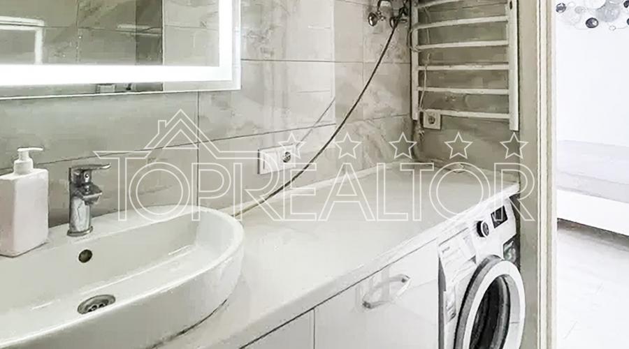 Продам 1 комнатную квартиру ЖК | Toprealtor