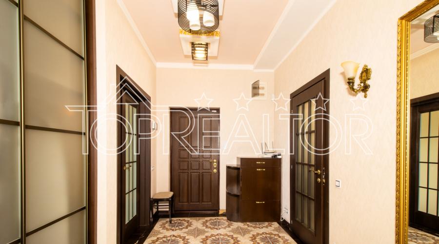 Продам 3-кімнатну квартиру в ЖК 