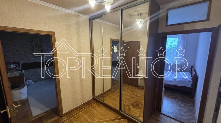 Продаж 2-к квартири (метро Перемога) | Toprealtor