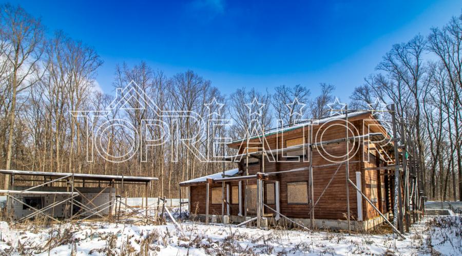 Продам 2-поверховий дерев'яний зруб в Роял Клабі | Toprealtor