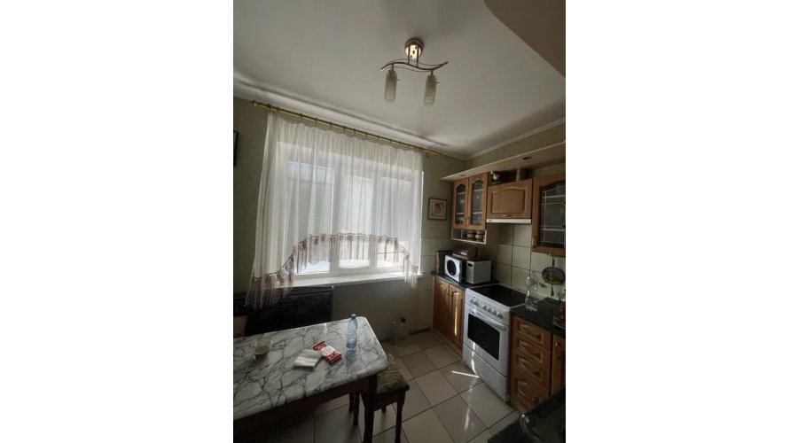 Продаж 3-к квартири на проспекті Перемоги | Toprealtor