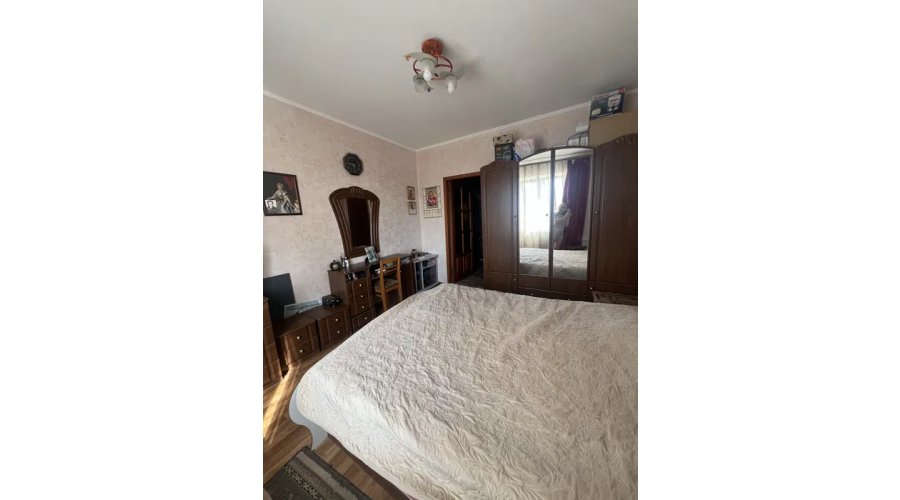 Продаж 3-к квартири на проспекті Перемоги | Toprealtor