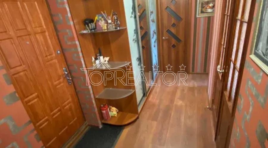Продаж 2-к квартири біля метро Наукова, вул. Культури 15 | Toprealtor