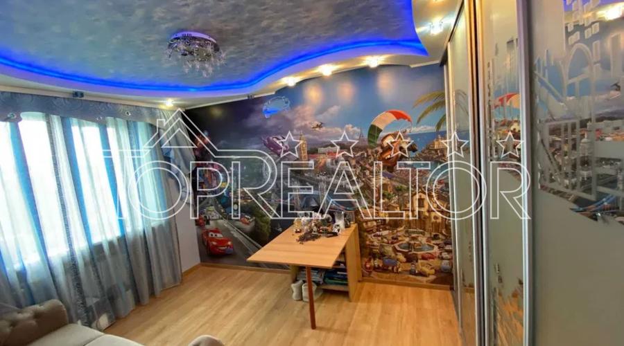 Продаж 2-к квартири біля метро Наукова, вул. Культури 15 | Toprealtor