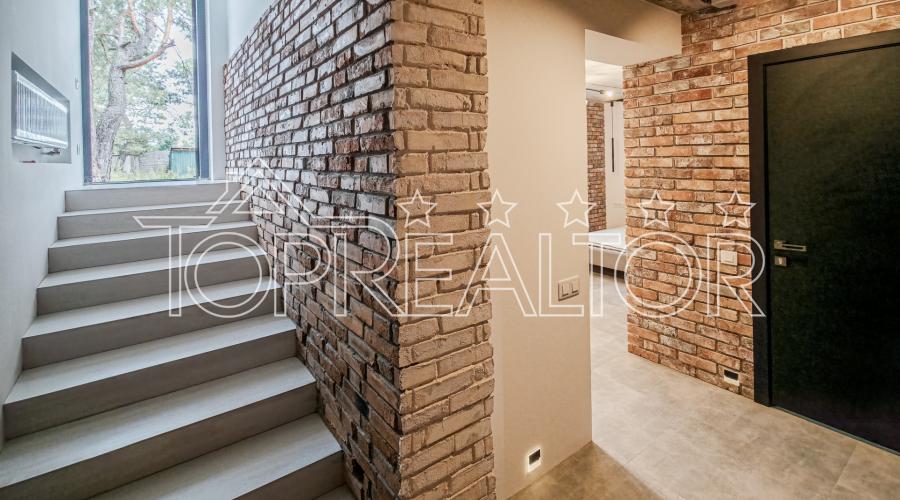 Сучасний 2-пов. будинок у селищі River park | Toprealtor